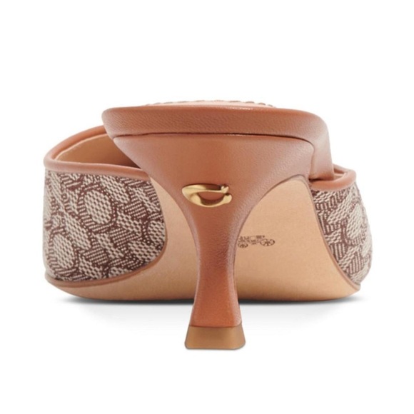 Coach Renn Pumps - Picture 3 of 7